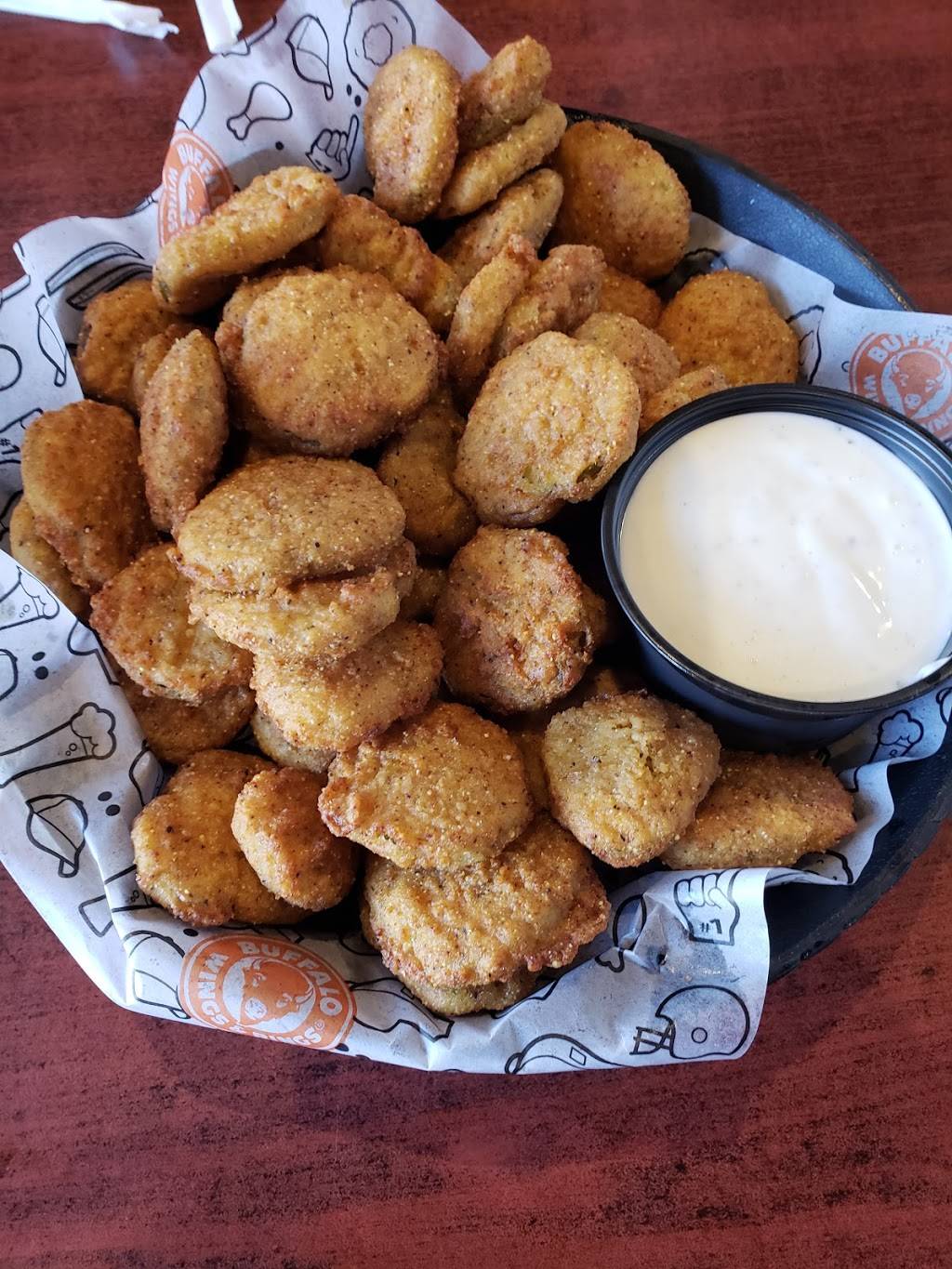 Buffalo Wings & Rings | restaurant | 3434 S Halsted St, Chicago, IL 60608, USA | 7735799464 OR +1 773-579-9464