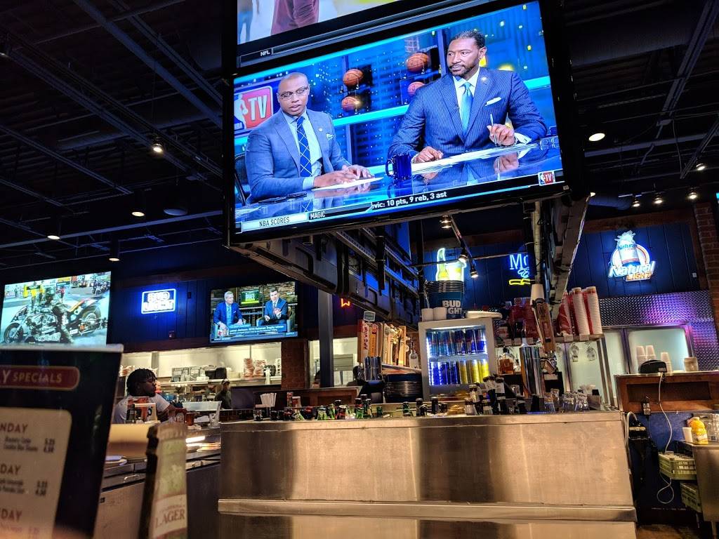 Kickback Jacks Great Food Great Fun | restaurant | 918 W Club Blvd, Durham, NC 27701, USA | 9192869199 OR +1 919-286-9199