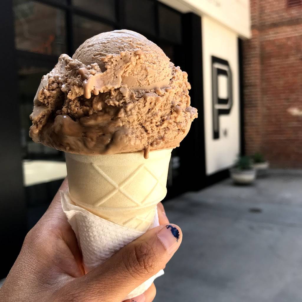 Mr. Dewies Emeryville | restaurant | 5959 Shellmound St, Emeryville, CA 94608, USA | 5103508171 OR +1 510-350-8171