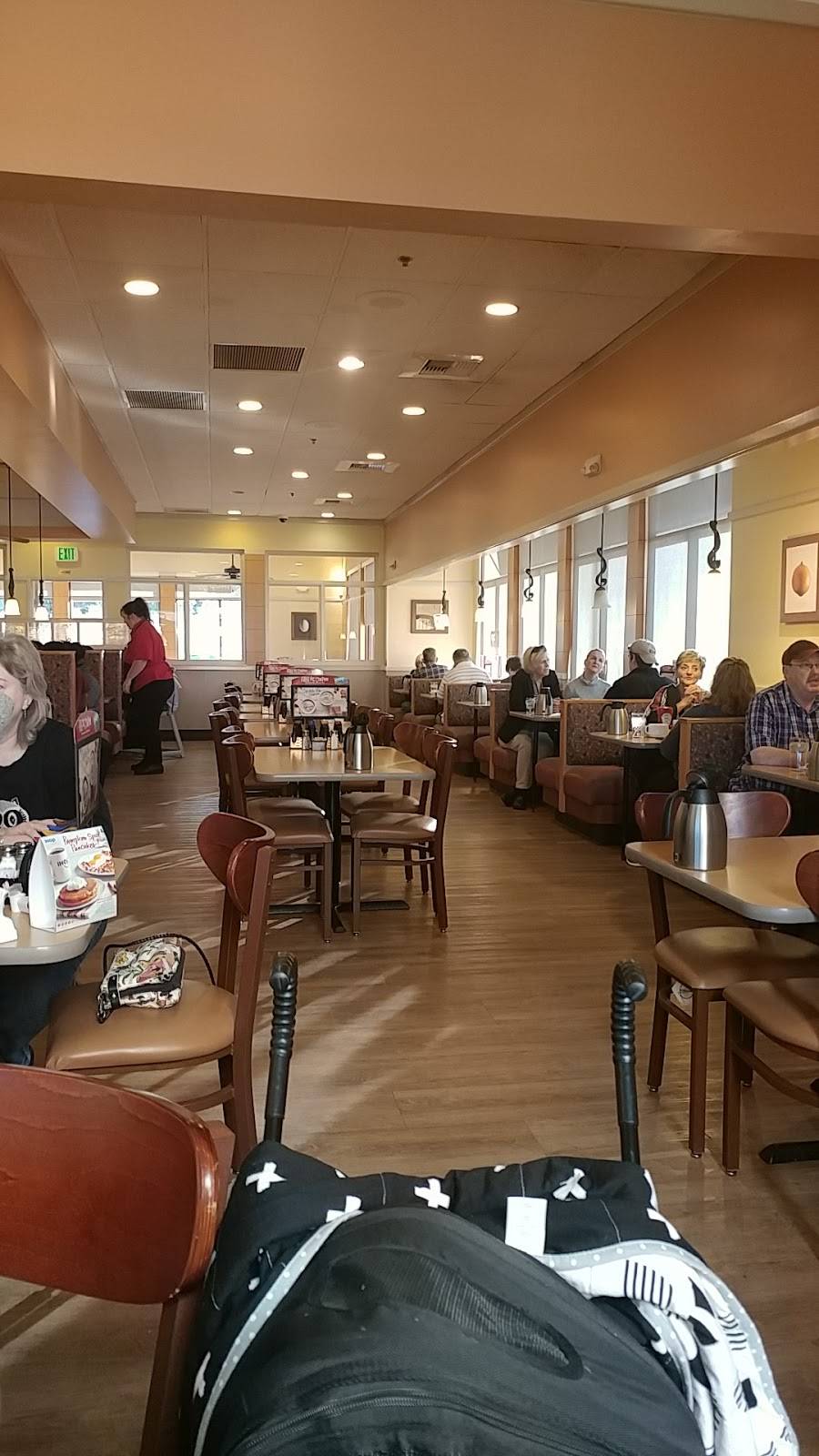 IHOP | bakery | 3020 Justin Rd, Highland Village, TX 75077, USA | 9723177000 OR +1 972-317-7000