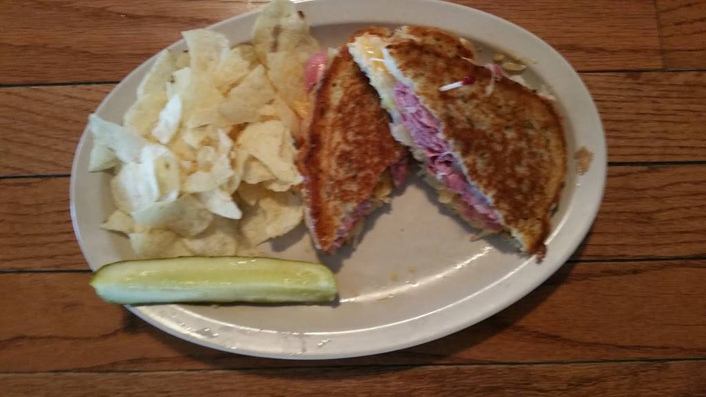 Cactus Flats | restaurant | 10026 Hansonville Rd, Frederick, MD 21702, USA | 3018983085 OR +1 301-898-3085