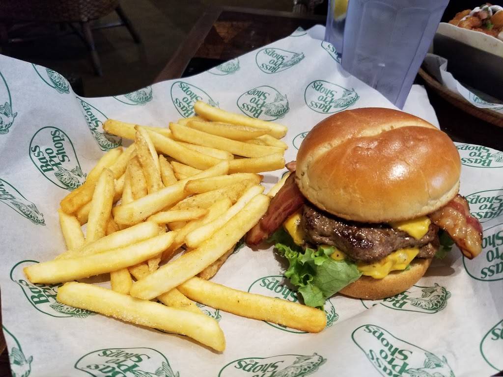 Uncle Bucks Fish Bowl and Grill | restaurant | 1 Bass Pro Dr, Bristol, TN 37620, USA | 4239905100 OR +1 423-990-5100