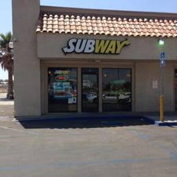 Subway | restaurant | 511 E 4th St C, Perris, CA 92570, USA | 9516576200 OR +1 951-657-6200