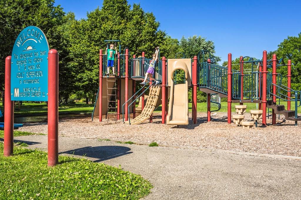 Carey Grove Park | restaurant | 14001 Carey Rd, Carmel, IN 46032, USA | 3178487275 OR +1 317-848-7275