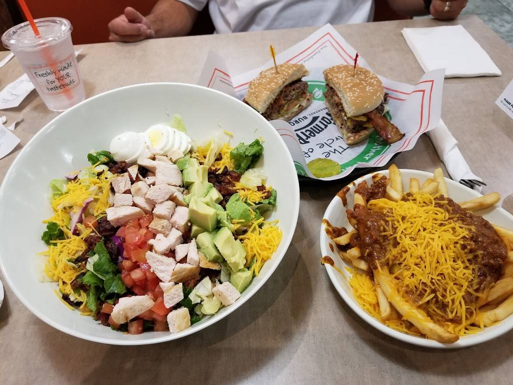 Farmer Boys | restaurant | 41700 Winchester Rd, Temecula, CA 92590, USA | 9512960220 OR +1 951-296-0220