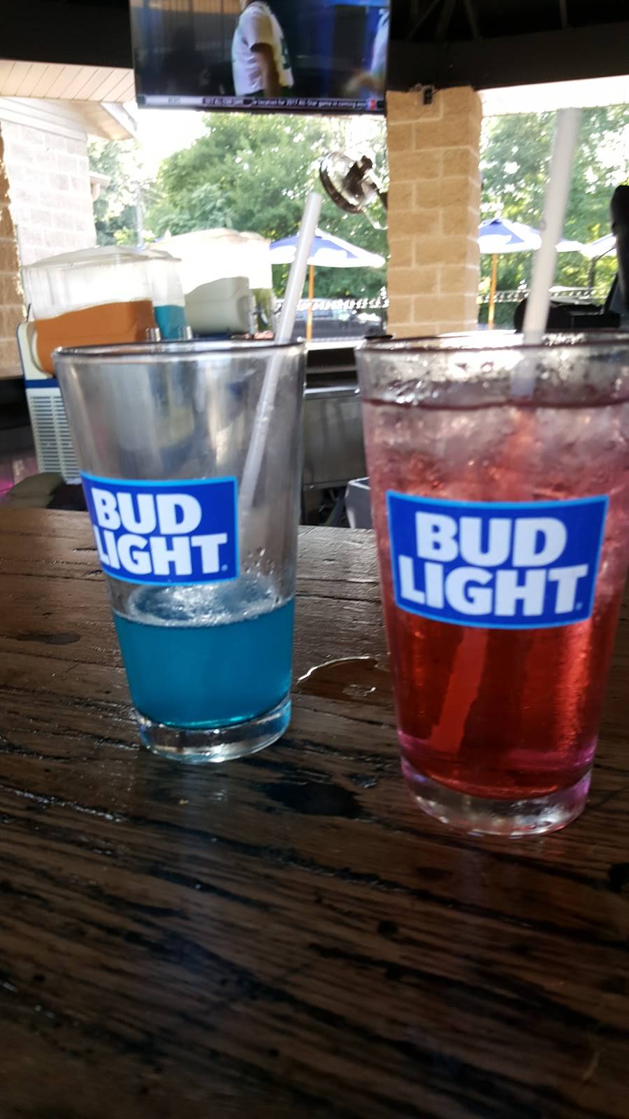 Crusens Farmington | restaurant | 2117 W Farmington Rd, West Peoria, IL 61604, USA | 3096737100 OR +1 309-673-7100