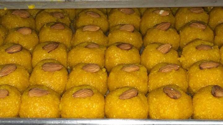 Raja Sweets | restaurant | 5667 Hillcroft St, Houston, TX 77036, USA | 7137825667 OR +1 713-782-5667