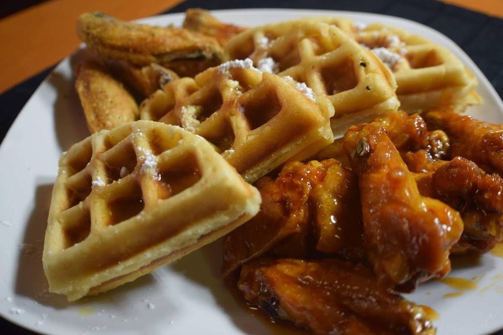 Ds | restaurant | 447 Mineral Spring Ave, Pawtucket, RI 02860, USA | 4013655400 OR +1 401-365-5400