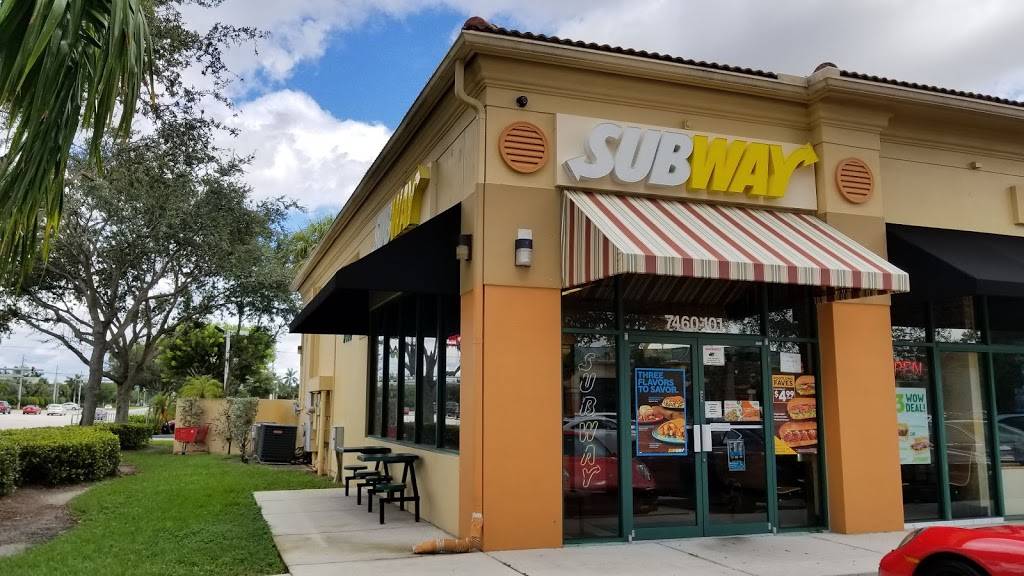 Subway Restaurants | restaurant | Hagens Ranch Plaza, 7460 W Boynton Beach Blvd STE 101, Boynton Beach, FL 33437, USA | 5613695612 OR +1 561-369-5612