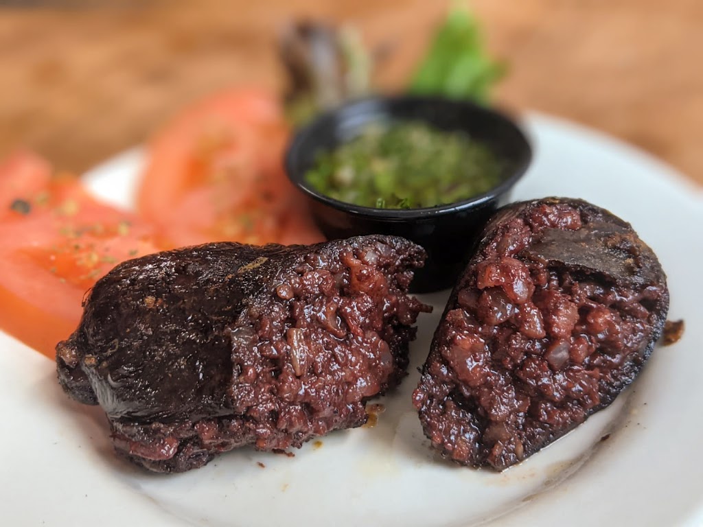 Fly & Grill 1977 | restaurant | 6565 Collins Ave, Miami Beach, FL 33141, USA | 3056312054 OR +1 305-631-2054