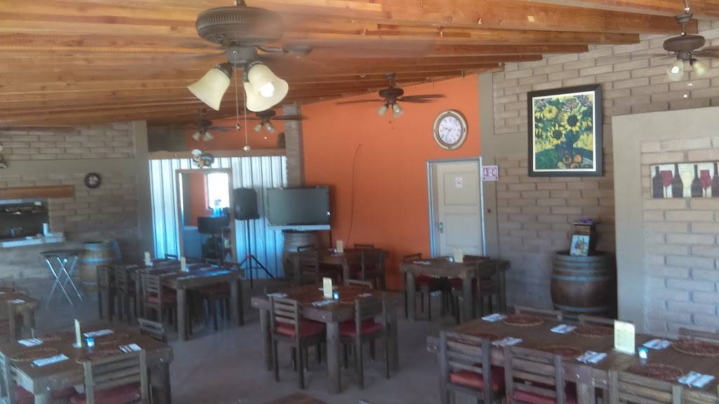 La Cazuela | restaurant | Km 94 Carr. Libre Ensenada -Tecate S/N, San Antonio de las Minas, 22766 Ensenada, B.C., Mexico | 0446643416423 OR +52 1 664 341 6423