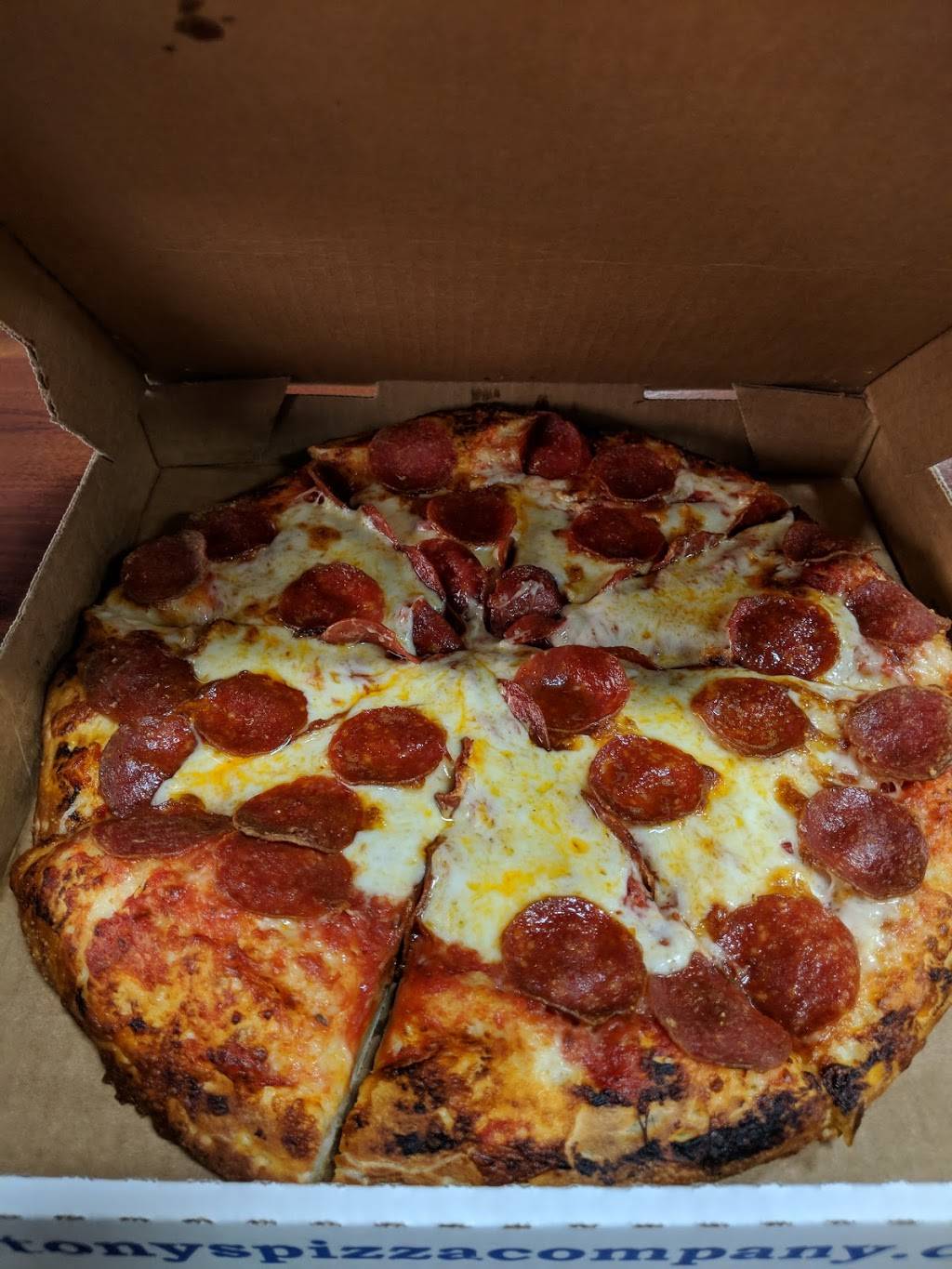 Tonys Pizza | restaurant | 6417 Ming Ave, Bakersfield, CA 93309, USA | 6613969608 OR +1 661-396-9608