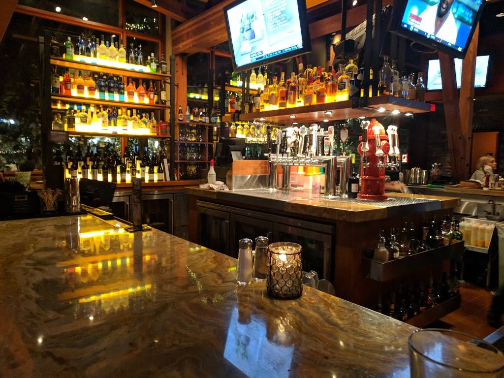 Lazy Dog Restaurant & Bar | restaurant | 172 W Hillcrest Dr, Thousand Oaks, CA 91360, USA | 8054495206 OR +1 805-449-5206