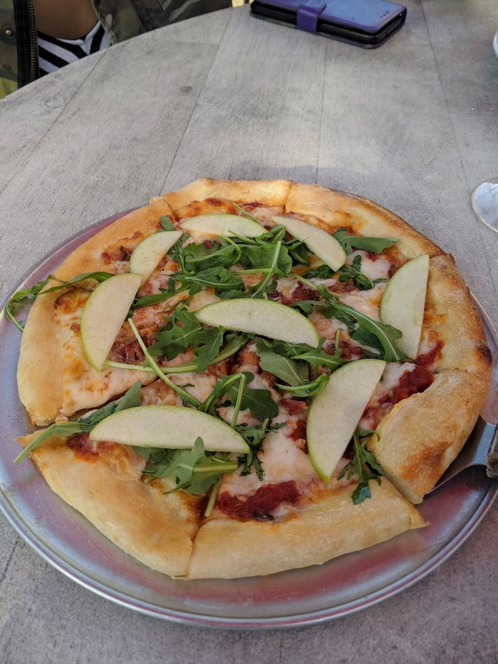 food fanatics kitchen | restaurant | 551 Marshall Ave SW, Roanoke, VA 24016, USA | 5402044767 OR +1 540-204-4767