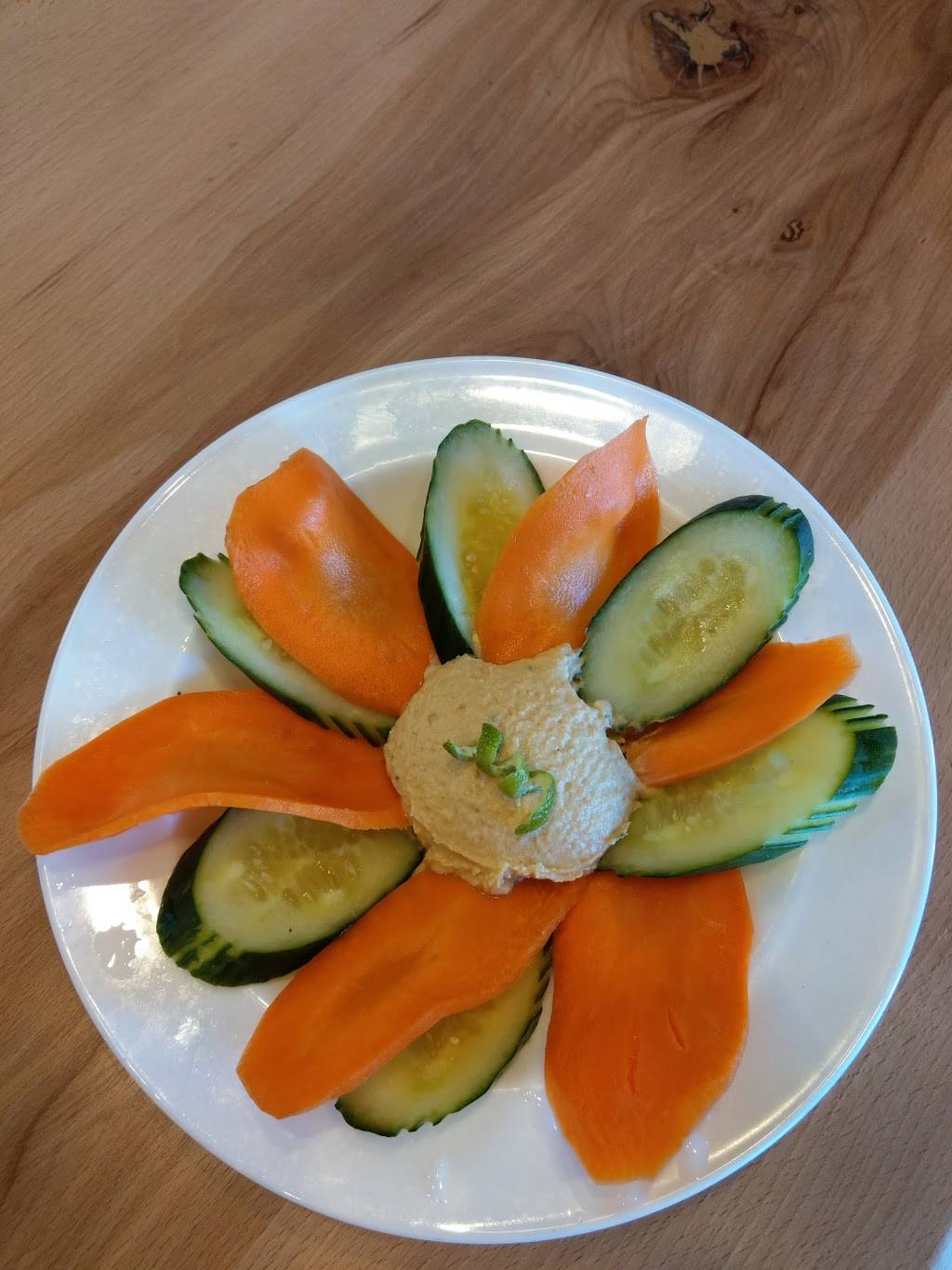 Millies Restaurant & Catering | restaurant | 3218 S Atlantic Ave, Daytona Beach Shores, FL 32118, USA | 3862751492 OR +1 386-275-1492