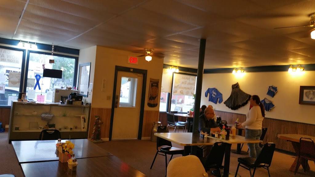 Waldron Restaurant | restaurant | 101 Washington, Waldron, IN 46182, USA | 7655256446 OR +1 765-525-6446