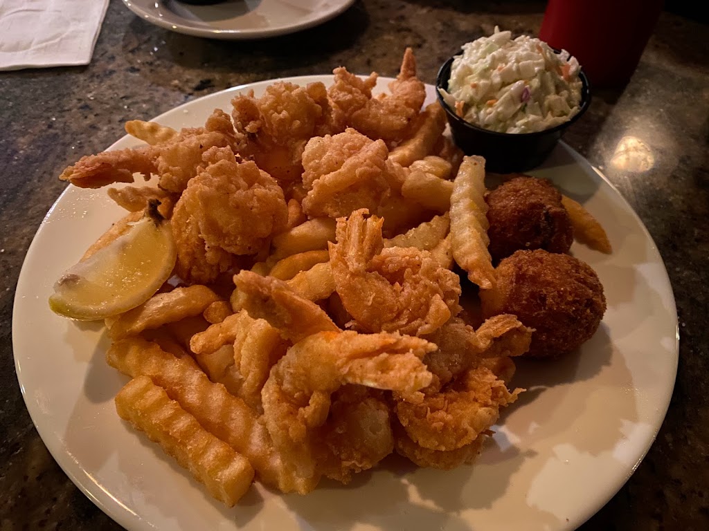 Dewey Destins Harborside | restaurant | 202 Harbor Blvd, Destin, FL 32541, USA | 8508377525 OR +1 850-837-7525