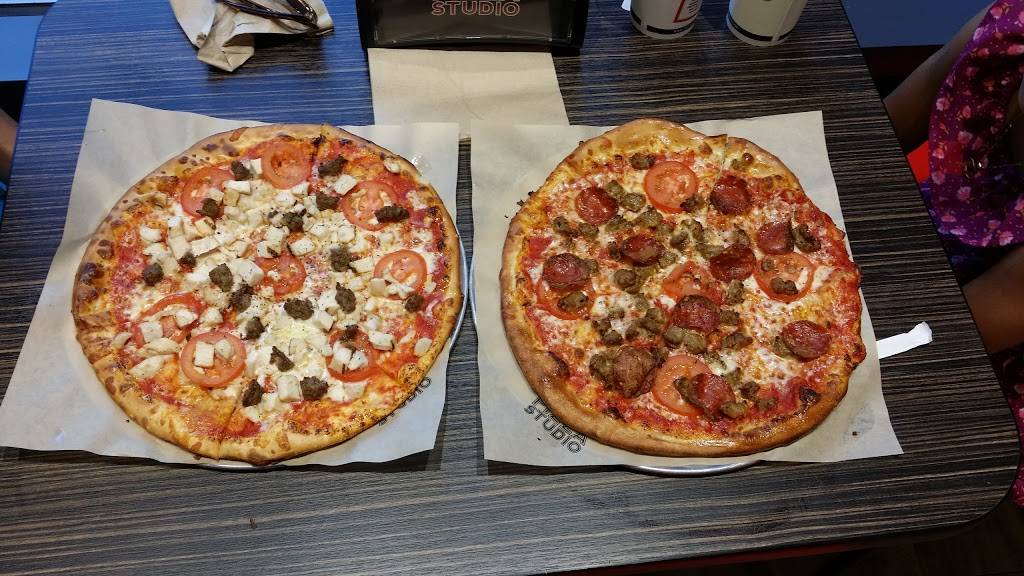 Pizza Studio | restaurant | 528 Gateway Dr, Brooklyn, NY 11239, USA | 7189641101 OR +1 718-964-1101
