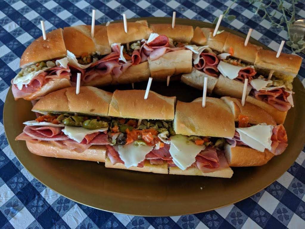 Caras Cafe | restaurant | 617 S Main St, Wetumpka, AL 36092, USA | 3344783593 OR +1 334-478-3593