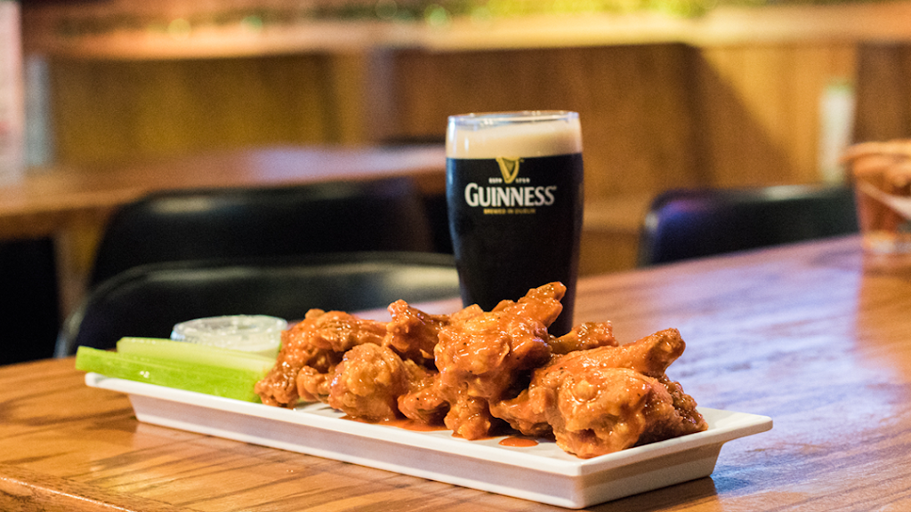 Murphys Law Sports Bar Surfside Beach | restaurant | 8703 US Highway 17 Bypass South F, Surfside Beach, SC 29575, USA | 8437480924 OR +1 843-748-0924