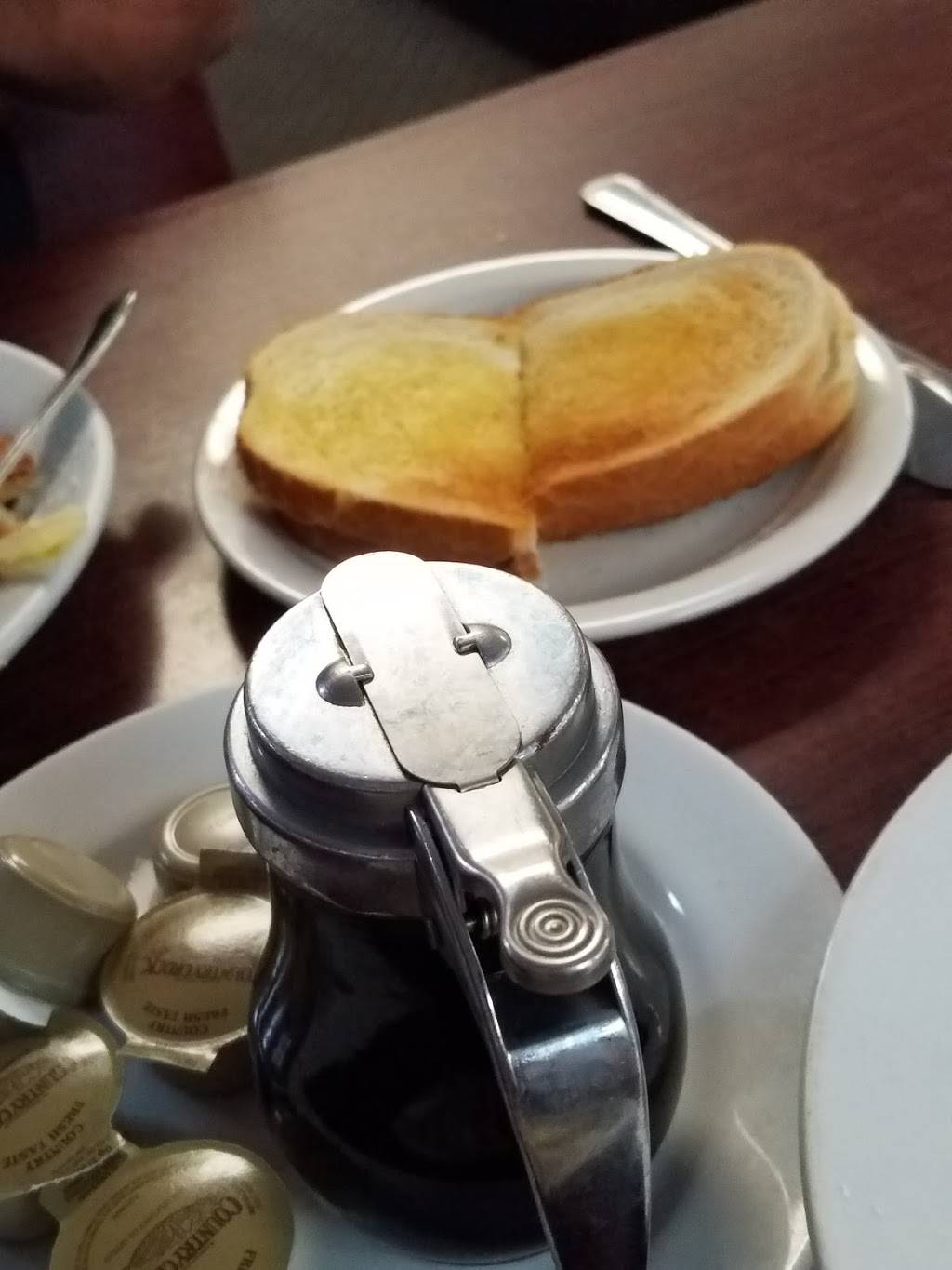 Mikes Cafe | restaurant | 4110 S Federal Blvd, Englewood, CO 80110, USA | 3038065138 OR +1 303-806-5138