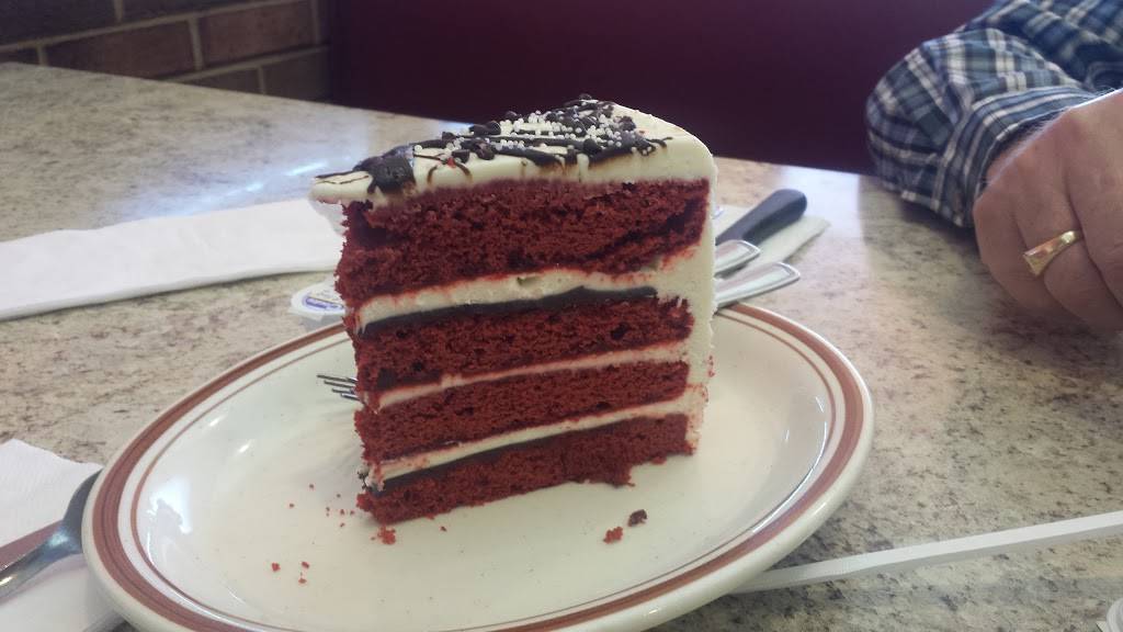 ZOES FAMILY RESTAURANT | restaurant | 5008 Old Walkertown Rd, Winston-Salem, NC 27105, USA | 3362936757 OR +1 336-293-6757