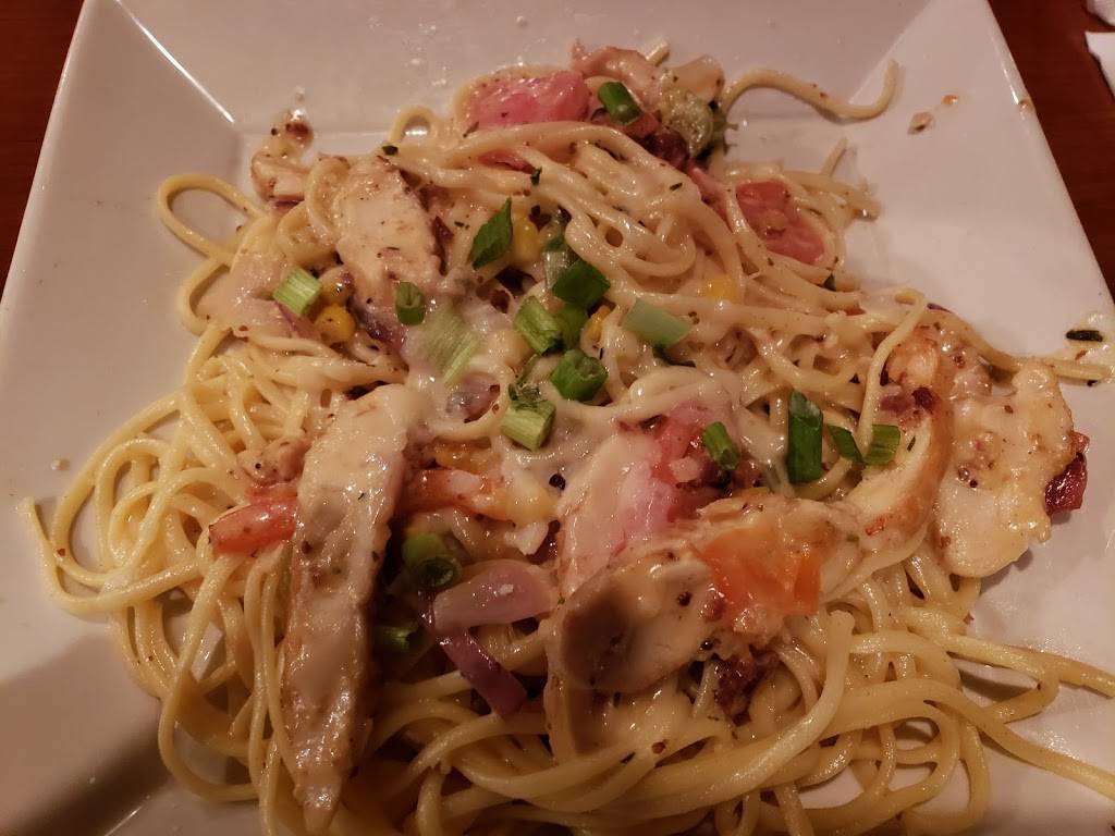 OCharley’s Restaurant & Bar | restaurant | 65 Highlands Square Dr, Hendersonville, NC 28792, USA | 8286924224 OR +1 828-692-4224