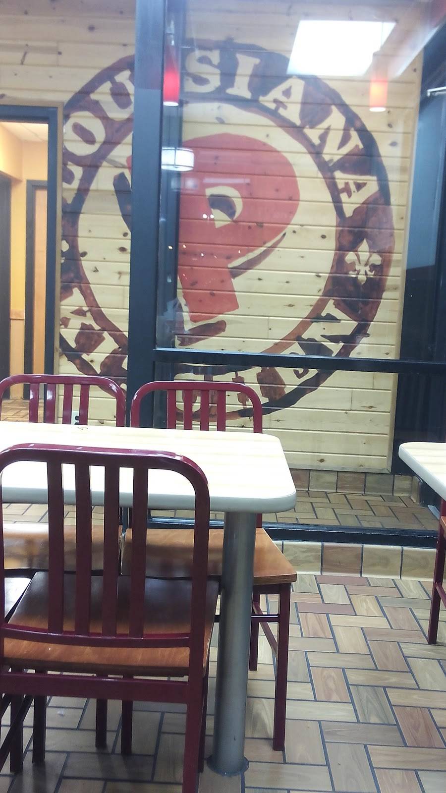 Popeyes Louisiana Kitchen | restaurant | 2239 Bessemer Rd, Birmingham, AL 35208, USA | 2057811785 OR +1 205-781-1785