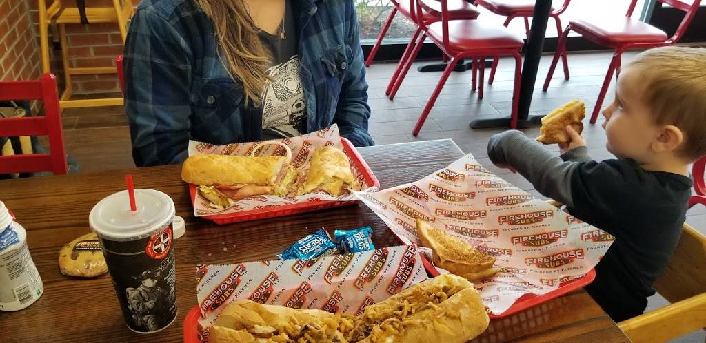 Firehouse Subs | restaurant | 48955 Grand River Ave #100, Novi, MI 48374, USA | 2483082550 OR +1 248-308-2550