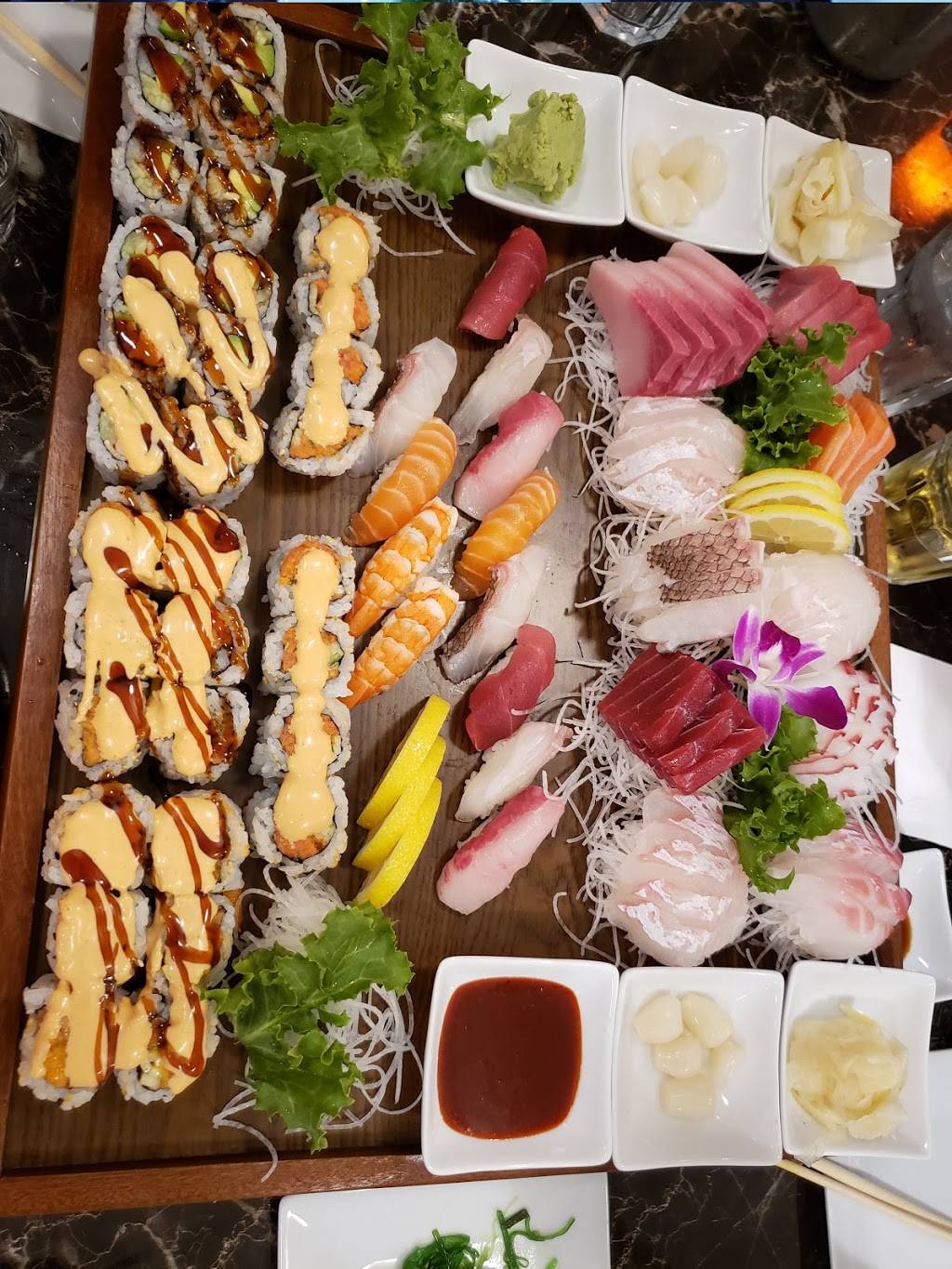 Tomoyo | restaurant | 280 Broad Ave, Palisades Park, NJ 07650, USA | 2014824519 OR +1 201-482-4519