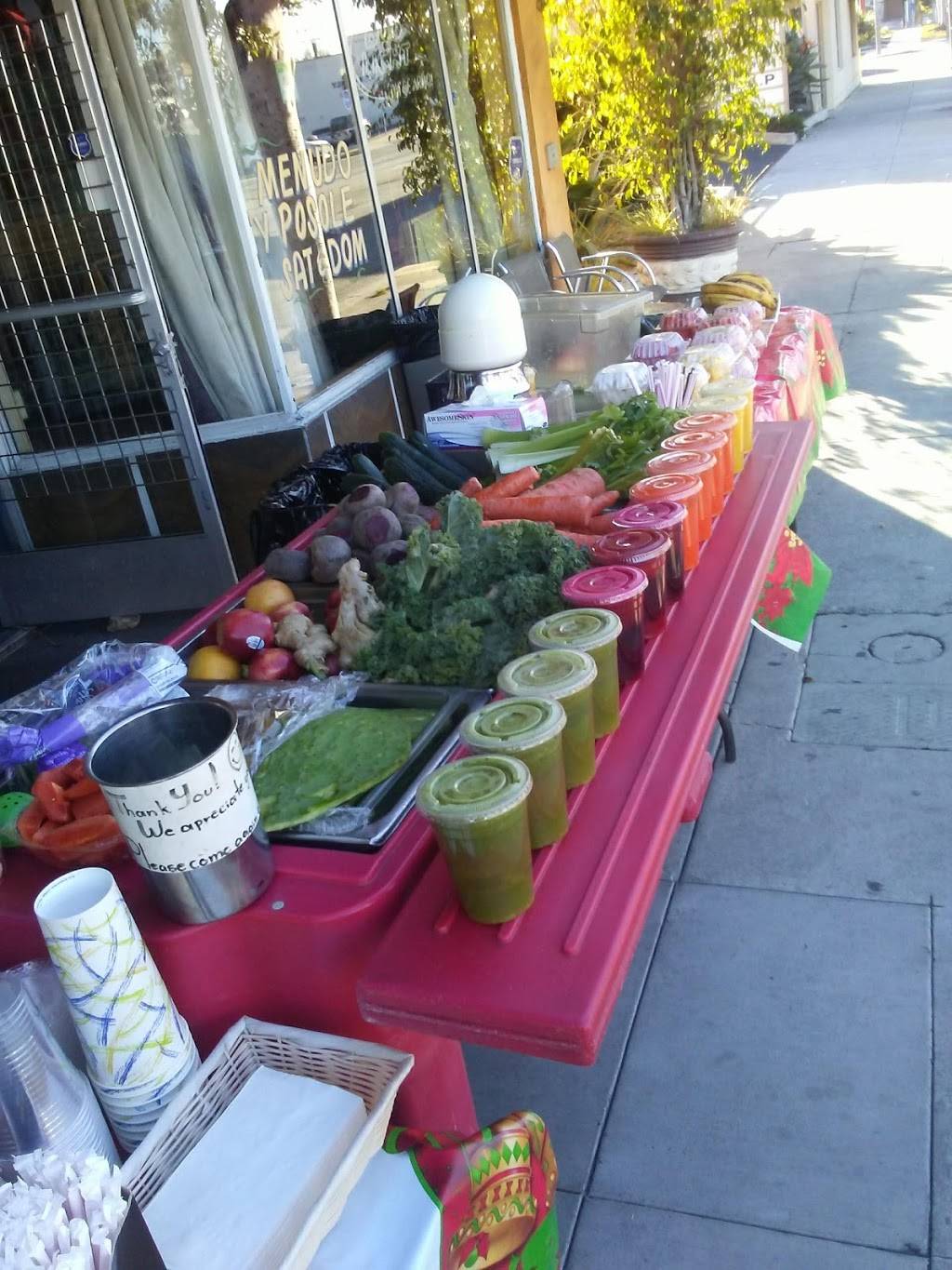 Fiesta Martin Tacos | restaurant | 1314 N La Brea Ave, Inglewood, CA 90302, USA | 3106721314 OR +1 310-672-1314