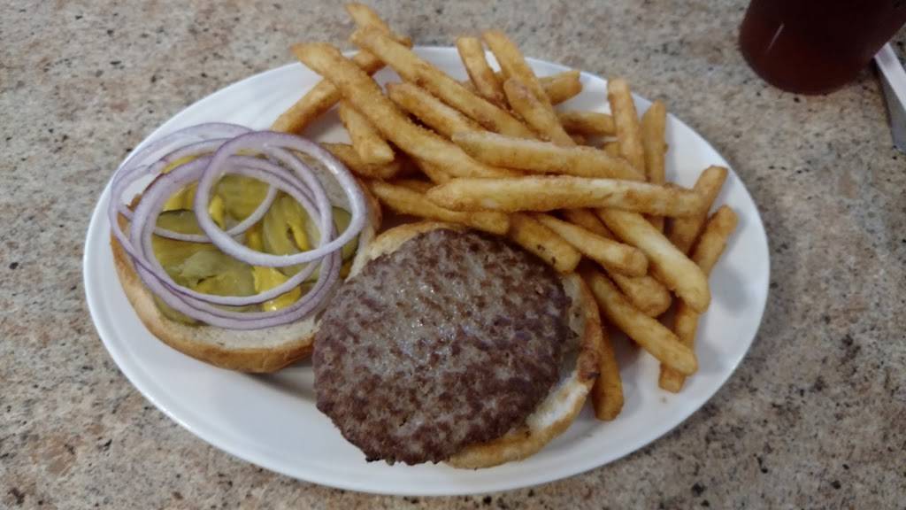 Tip Top Restaurant & Catering | restaurant | 3428 Darrow Rd, Stow, OH 44224, USA | 3306883171 OR +1 330-688-3171