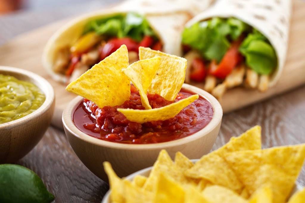 El Sabor Bar & Grill | night club | 10352 Festival Ln, Manassas, VA 20109, USA | 7034202864 OR +1 703-420-2864