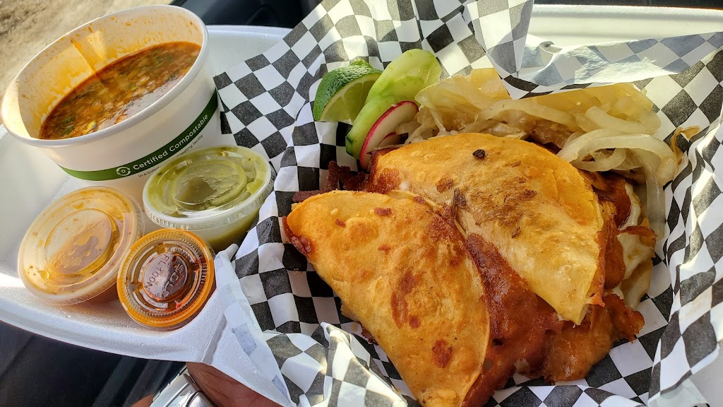 Antojitos El Catrin | restaurant | Federal Heights, CO 80260, USA | 7206280585 OR +1 720-628-0585