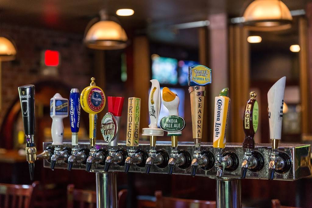 Barnabys Aston | restaurant | 5501 Pennell Rd, Media, PA 19063, USA | 6105581929 OR +1 610-558-1929