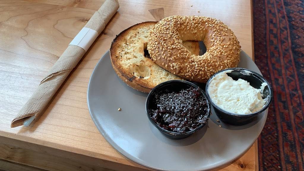 Isaacs Coffee Wine & Dessert | restaurant | 201 Commercial St NE, Salem, OR 97301, USA | 5035513939 OR +1 503-551-3939