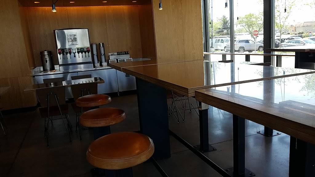 Chipotle Mexican Grill | restaurant | 1926 Daniel Stuart Square, Woodbridge, VA 22191, USA | 7034926590 OR +1 703-492-6590