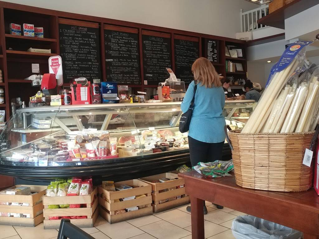 Piazza Italian Market | restaurant | 218 N Washington St, Easton, MD 21601, USA | 4108208281 OR +1 410-820-8281