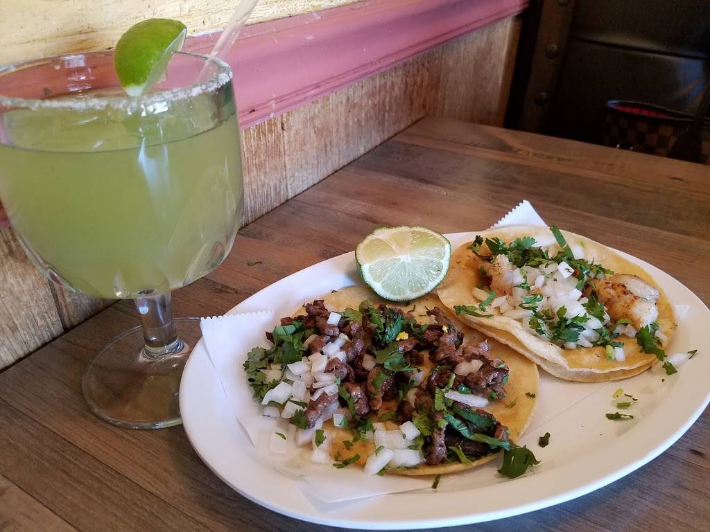 El Valle Mexican Restaurant | restaurant | 305 W John St, Matthews, NC 28105, USA | 7048451417 OR +1 704-845-1417