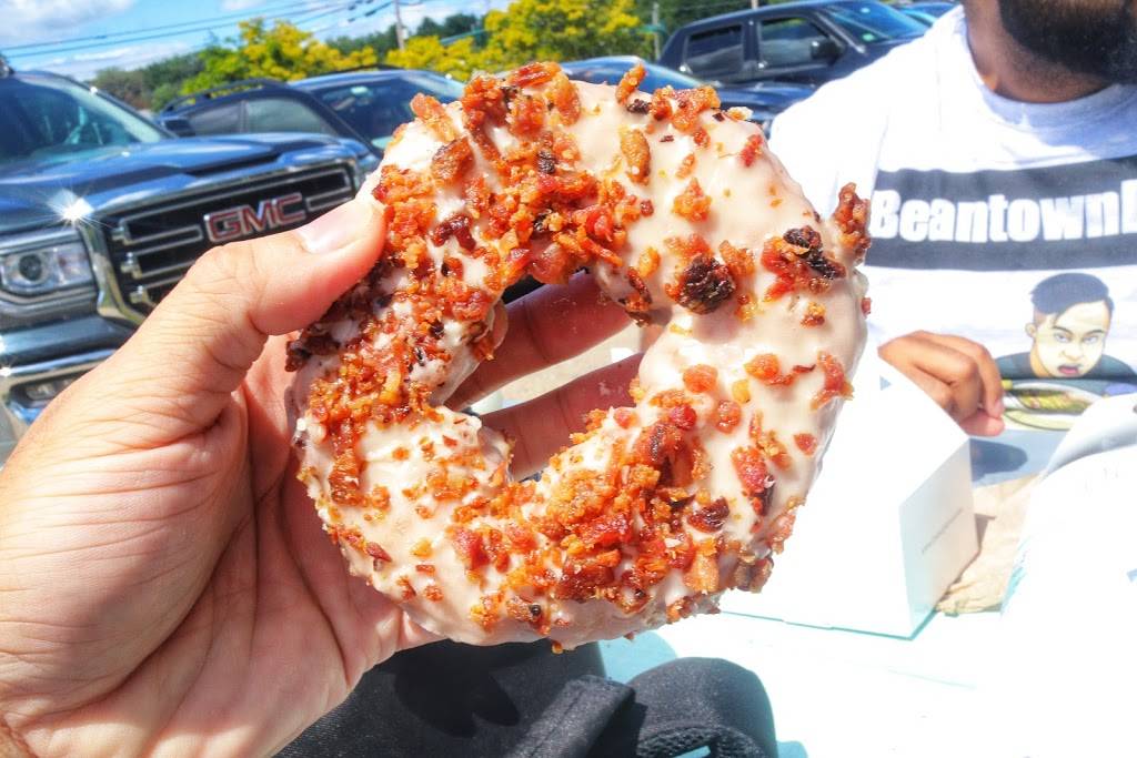 The Holy Donut | bakery | 398 US-1, Scarborough, ME 04074, USA | 2073030137 OR +1 207-303-0137