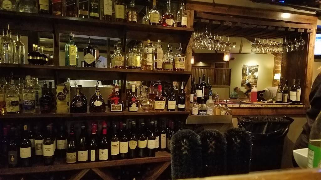 Freds Hickory Inn | restaurant | 1502 N Walton Blvd, Bentonville, AR 72712, USA | 4792733303 OR +1 479-273-3303