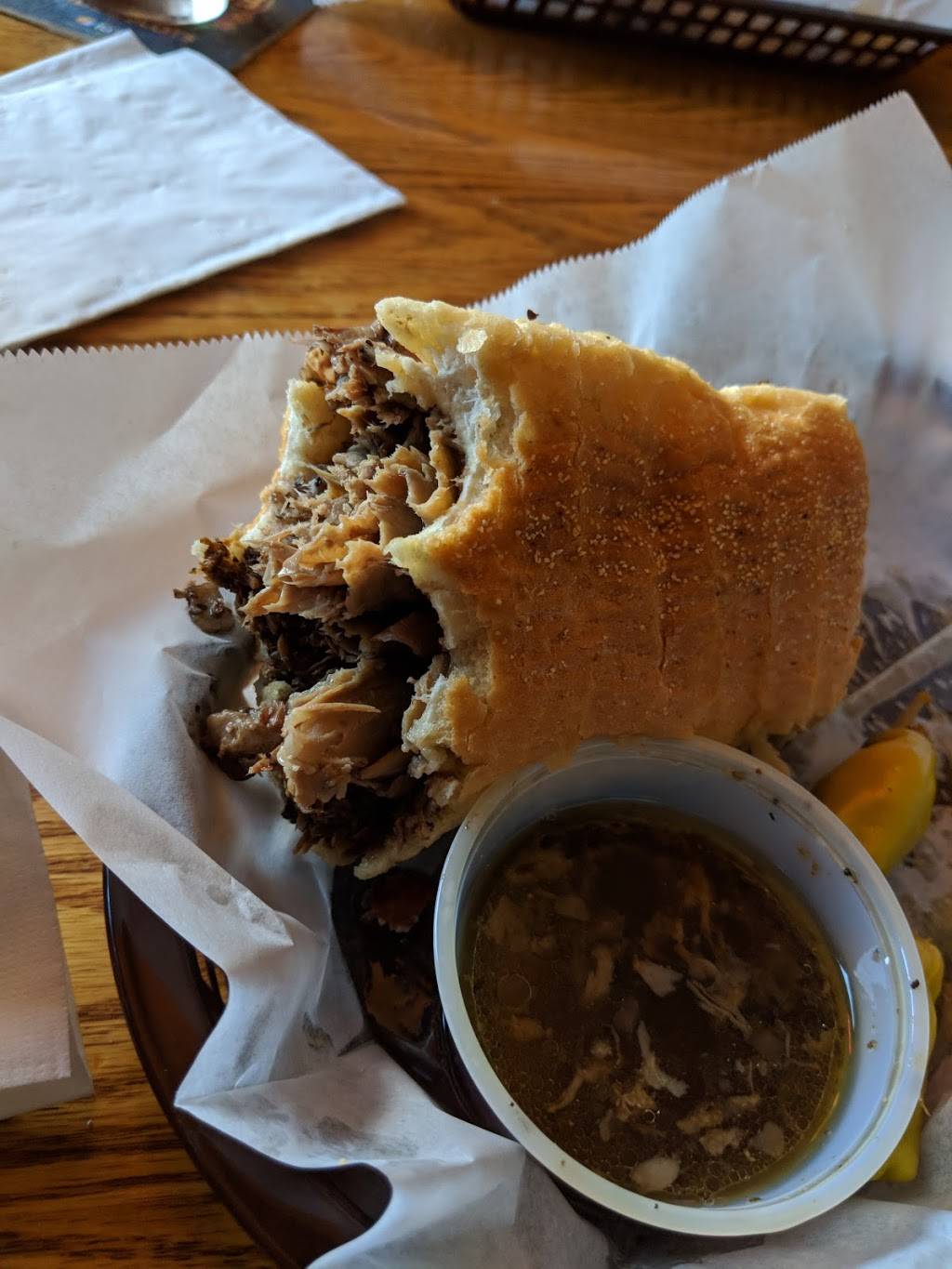 Twin Tavern | restaurant | 1028 S 4th St, DeKalb, IL 60115, USA | 8157587378 OR +1 815-758-7378