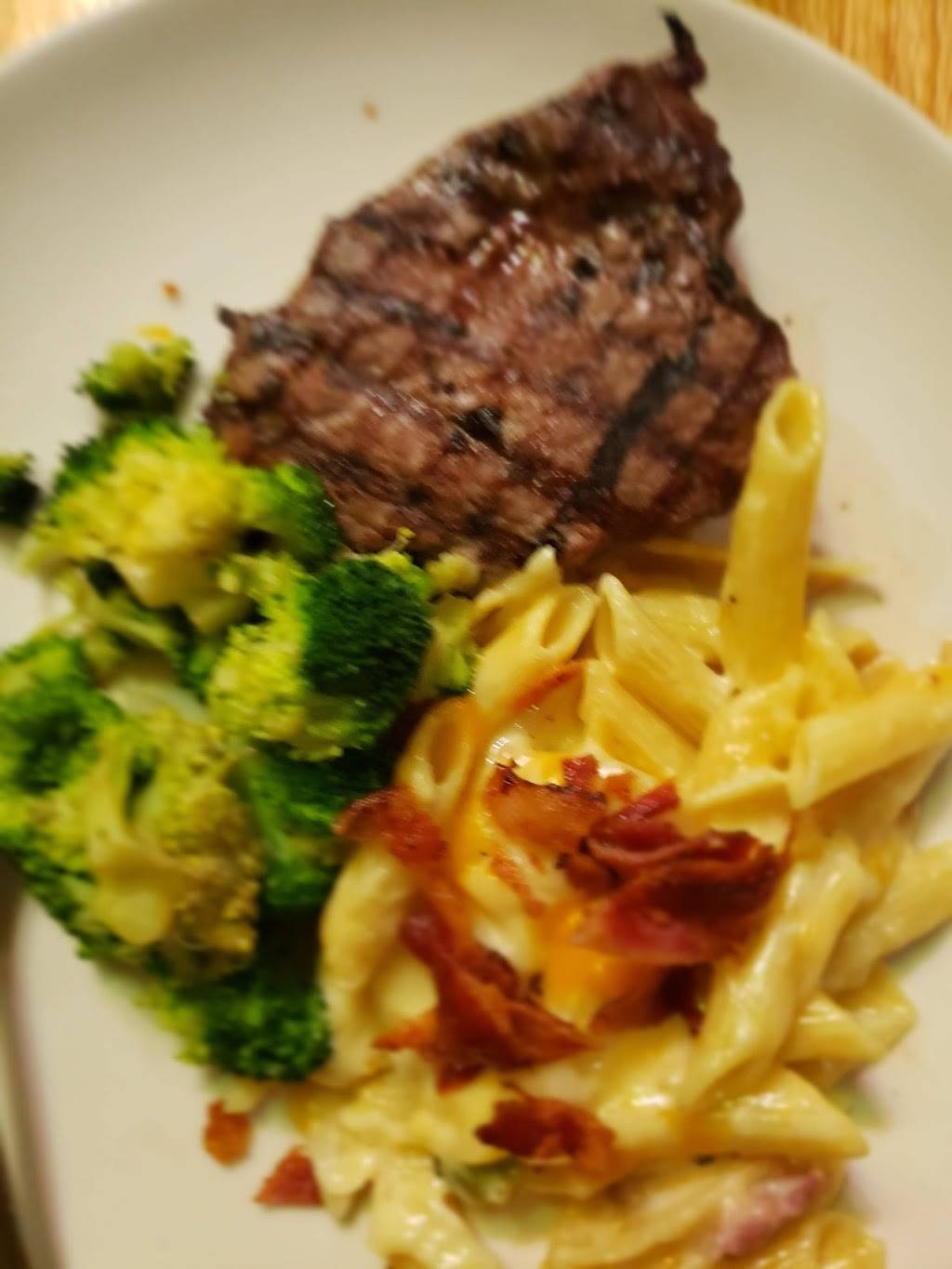 Applebees Grill + Bar | restaurant | 1426 Kempsville Rd, Virginia Beach, VA 23464, USA | 7574678755 OR +1 757-467-8755