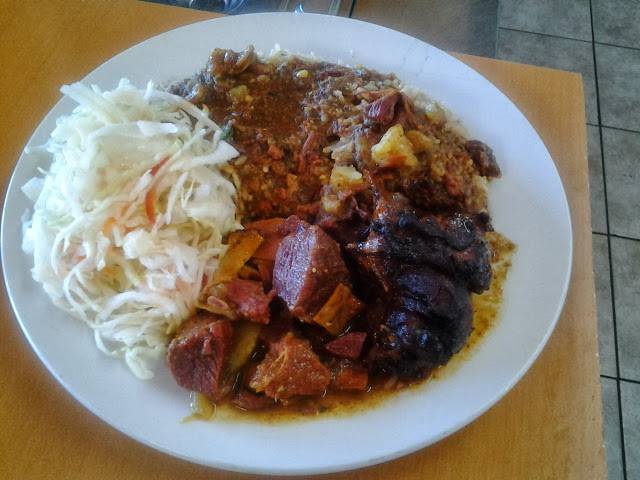 Maams Jamaican Restaurant | restaurant | 1514 NE 205th St, Miami, FL 33179, USA | 3058076558 OR +1 305-807-6558