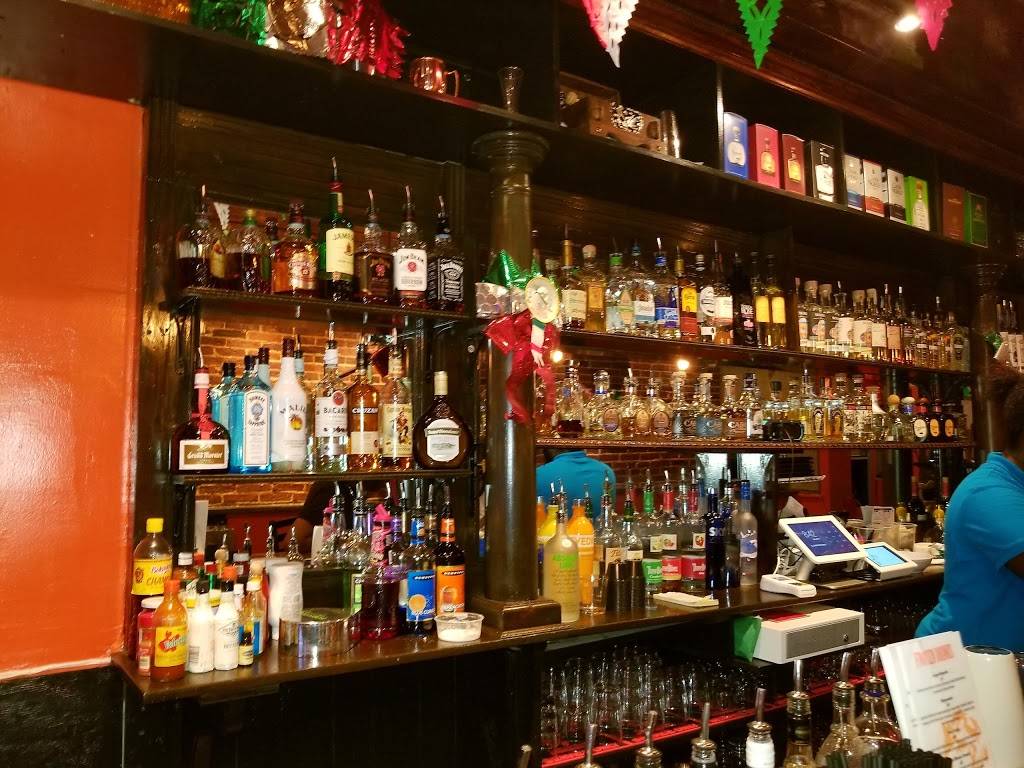 The Greene Turtle Sports Bar & Grille | restaurant | 718-722 S Broadway, Baltimore, MD 21231, USA | 4103424222 OR +1 410-342-4222