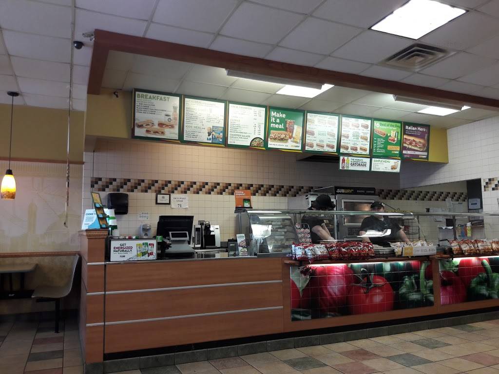 Subway Restaurants | restaurant | 1111 W Camp Wisdom Rd Ste B, Dallas, TX 75232, USA | 2143029100 OR +1 214-302-9100