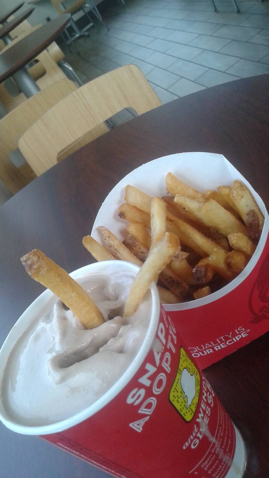 Wendys | restaurant | 1001 NJ-33, Hamilton Township, NJ 08690, USA | 6096891942 OR +1 609-689-1942