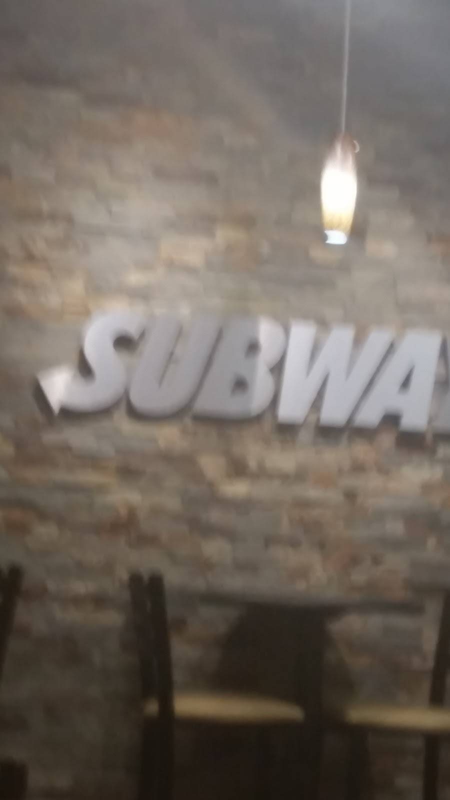 Subway Restaurants | restaurant | 102 E Hundley Dr, Lake Dallas, TX 75065, USA | 9404973484 OR +1 940-497-3484