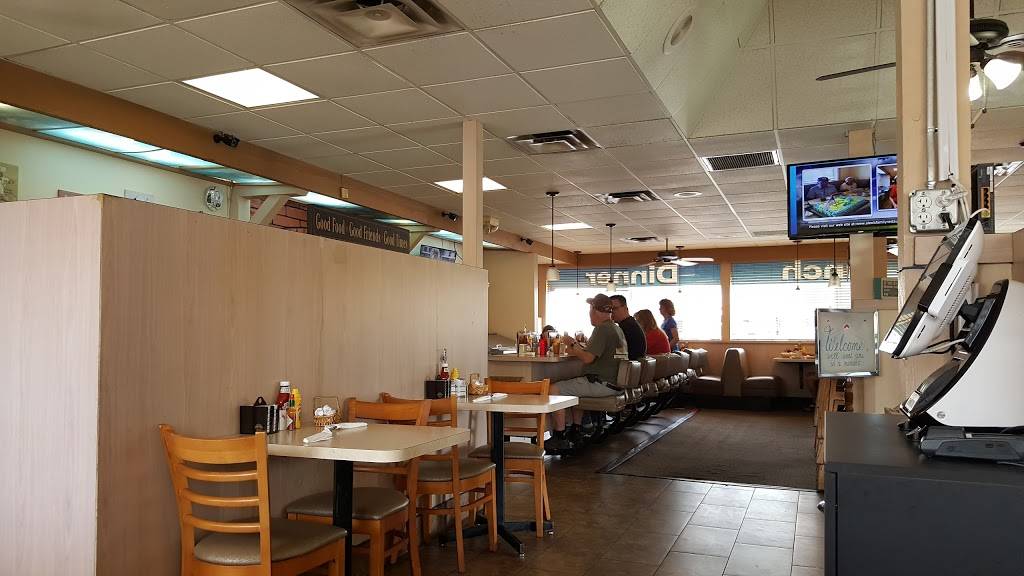 Alexis Family Restaurant | restaurant | 18450 N 19th Ave, Phoenix, AZ 85023, USA | 6023759848 OR +1 602-375-9848