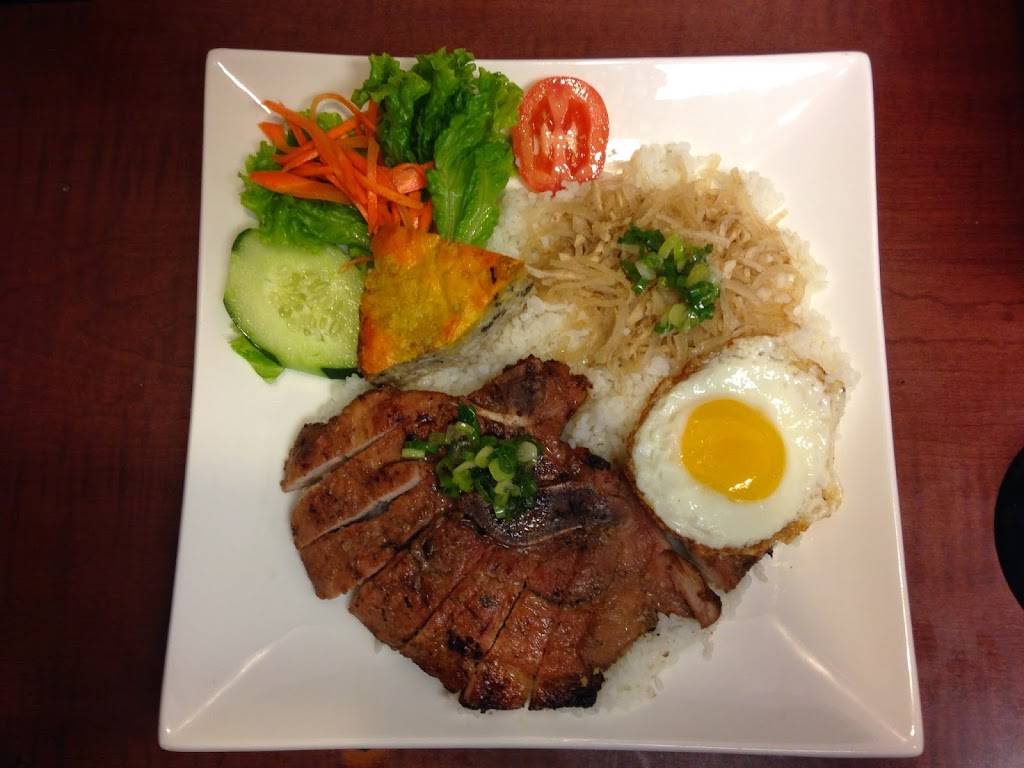 Pho Hang & Grill | meal takeaway | 1701 Cypress Creek Pkwy, Houston, TX 77090, USA | 8322861352 OR +1 832-286-1352